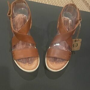 Born Tan Leather Platform Wedge Sandal Size 8